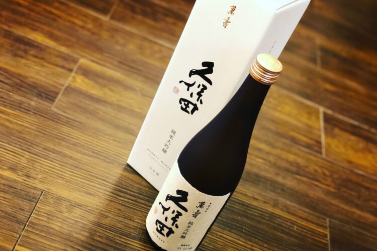 年末年始の定番酒、久保田 萬寿 純米大吟醸の入荷です！